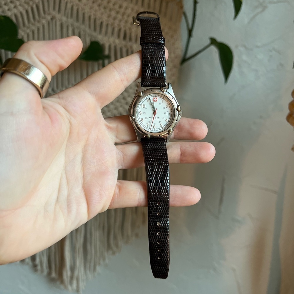 Wenger Swiss Military Womenβs Watch Stainless Steel Date Window, Genuine Leather